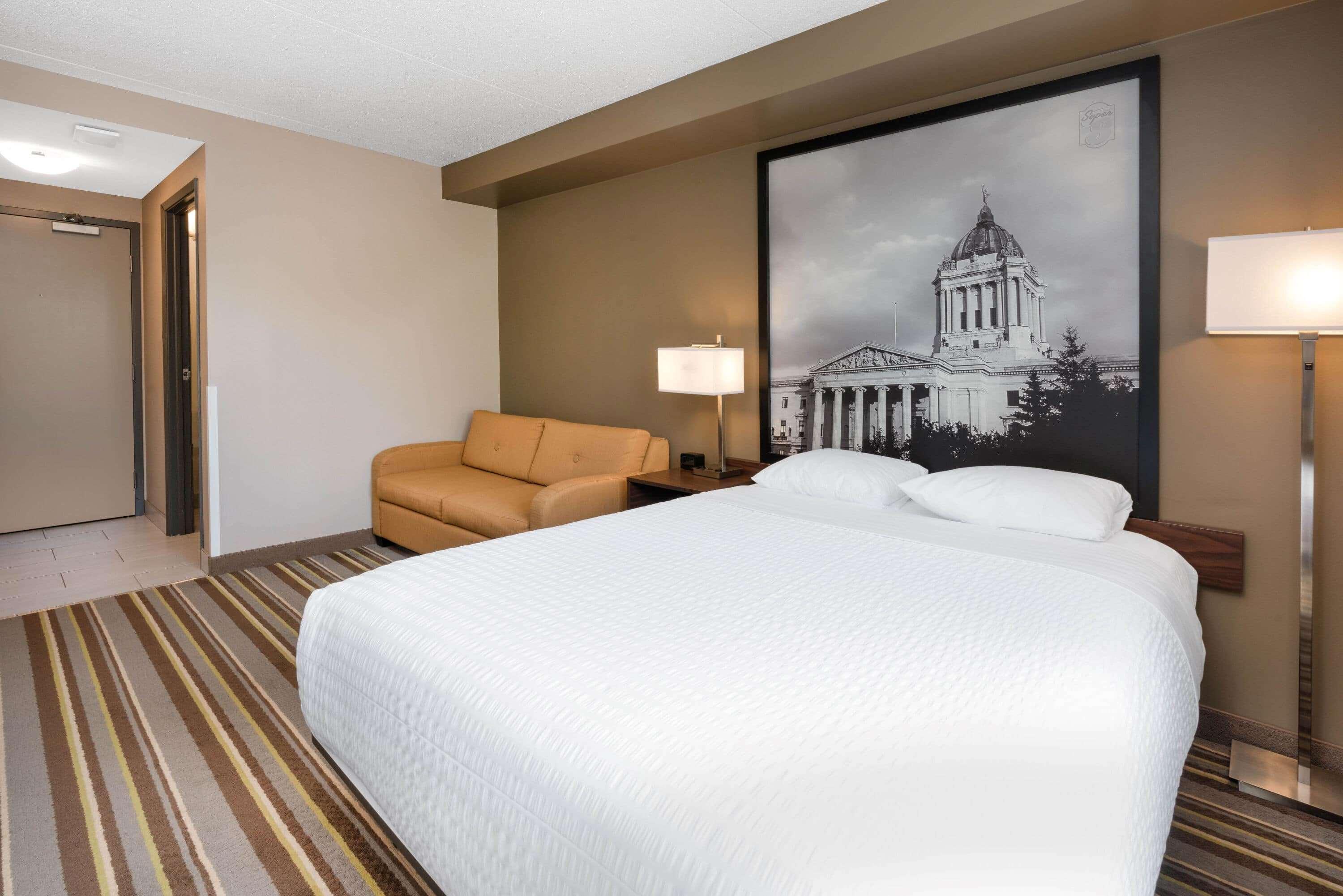 Super 8 By Wyndham Winnipeg West المظهر الخارجي الصورة